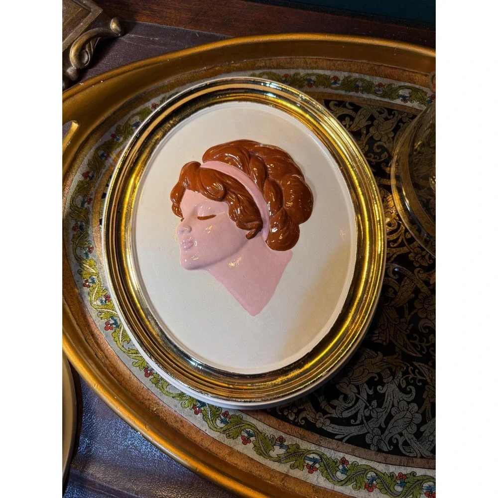 Vintage Duncan‎ Ceramic Lady Wall Plaque 1975